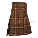Bonnie Banks Tartan 8 Yard Kilt for Men - Image 3