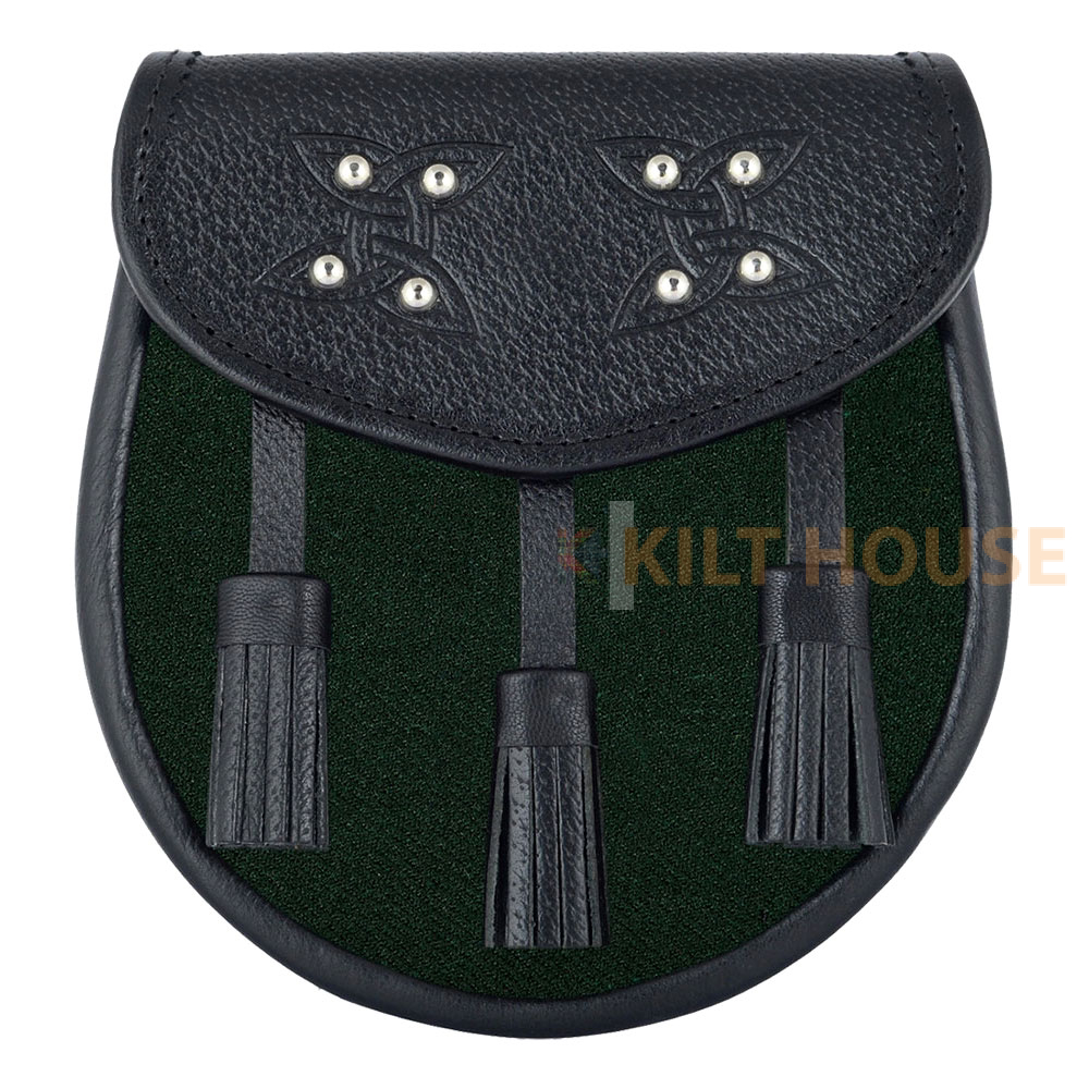 solid-green-tartan-black-leather-sporran-1.jpg Scottish Sporran Solid Green Tartan Black Leather - Image 1
